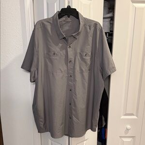 Under Armour Men's Casual Gray Button Down Shirt
